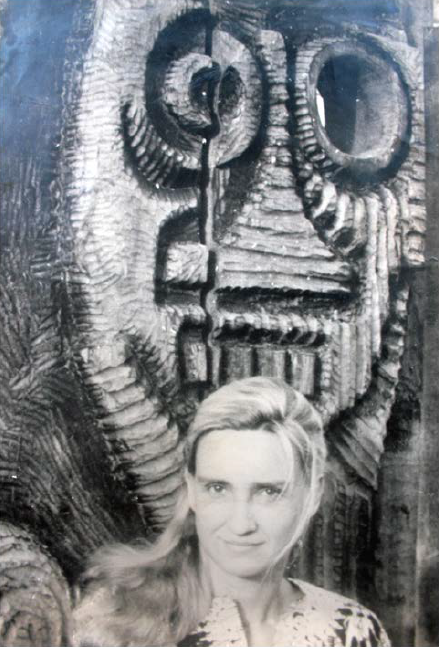 Lilyan Kesteloot